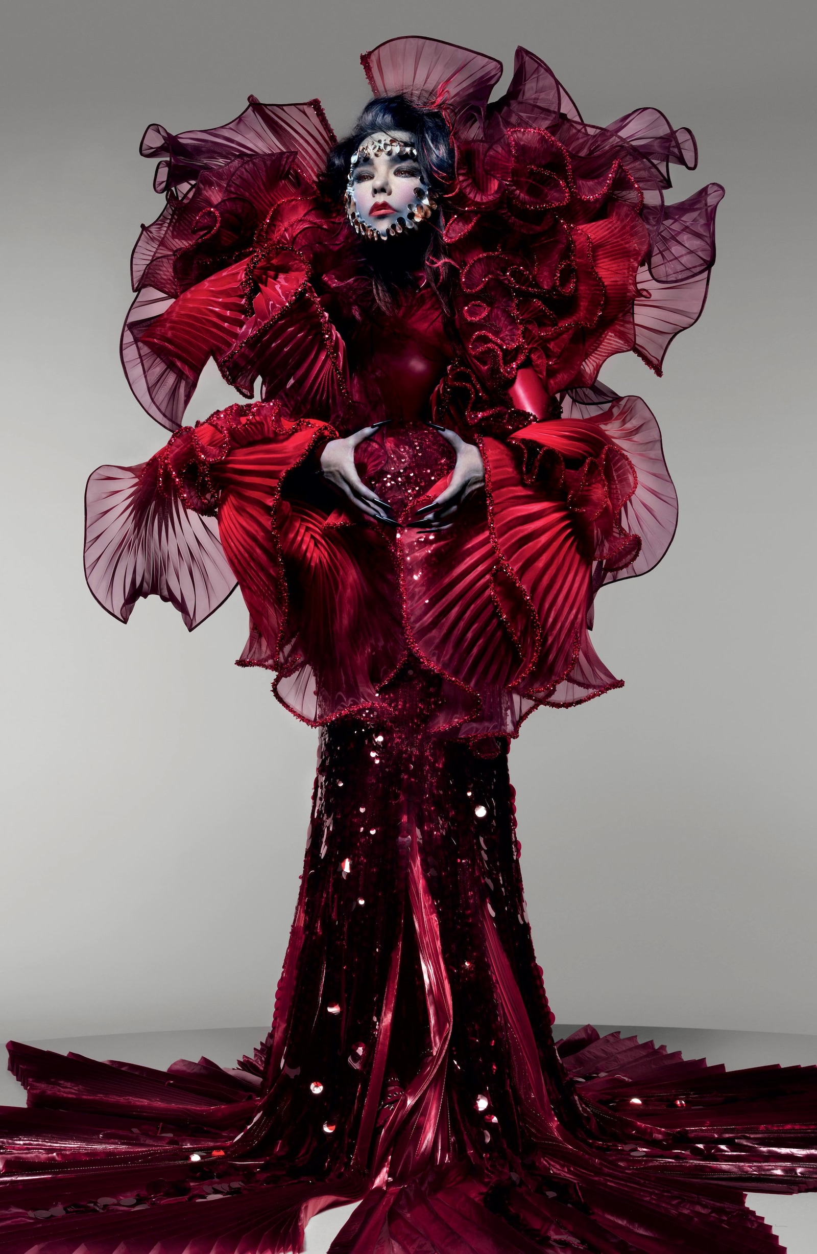 Bjork by Nick Knight, Styling by Edda Gudmundsdottir